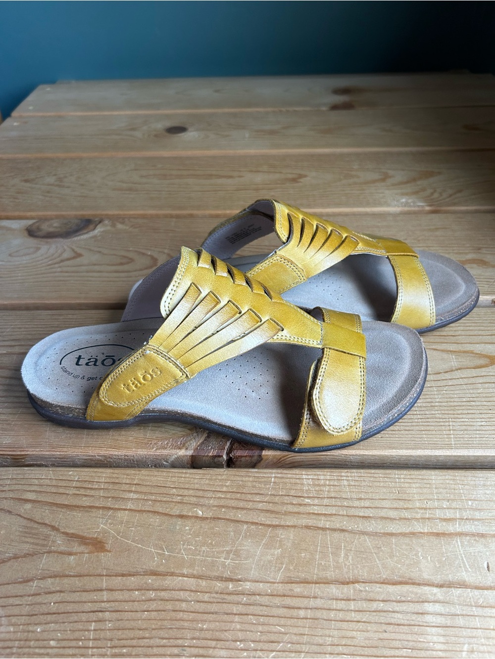 NEW Taos Footwear Yellow Slip-On Velcro Women's Sandals - Picture 5 of 9
